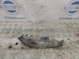 Накладка противотуманной фары AURIS 06-12