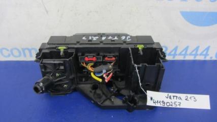 Блок управления печкой VOLKSWAGEN JETTA USA 10-17 162 2.0 CBPA