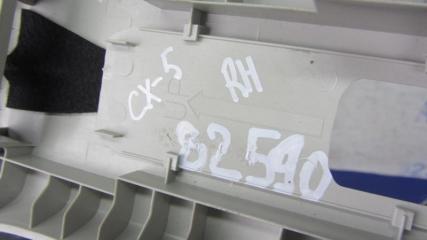 Накладка на стойку кузова CX-5 (KE) 11-17 2016 Внедорожник 2.5