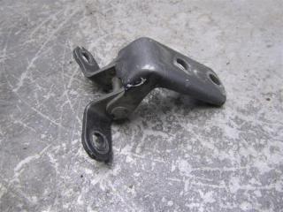 Петля двери нижняя задняя правая CAMRY 50 12-15