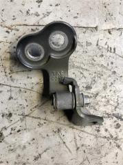 Петля двери нижняя передняя левая FOCUS 10-18 2013 Седан 2.0