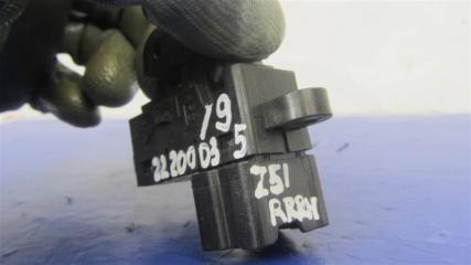 Кнопка стеклоподъемника задняя MURANO Z51 07-14