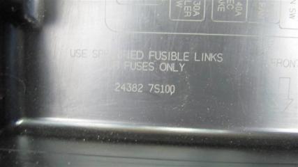 Блок предохранителей моторный отсек QX56 / TITAN / ARMADA 04-16 2005 Внедорожник 5.6