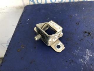 Петля крышки багажника левая NISSAN TIIDA/VERSA C11 04-11