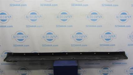 Накладка порога наружная правая TOYOTA MATRIX 02-08 ZZE132 1.8 LV6