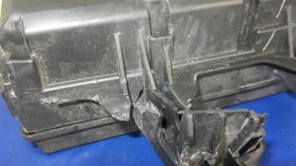 Блок предохранителей моторный отсек MUSTANG 15- 2015 COUPE 2.3 C23HD0D