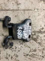 Запчасть петля двери верхняя задняя правая MITSUBISHI GALANT 97-03