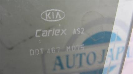 Стекло двери переднее левое KIA SORENTO XM 09-14