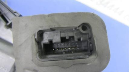 Замок двери передний правый JETTA USA 10-17