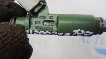 Форсунка топливная TOYOTA MATRIX 02-08 ZZE132 1.8 LV6