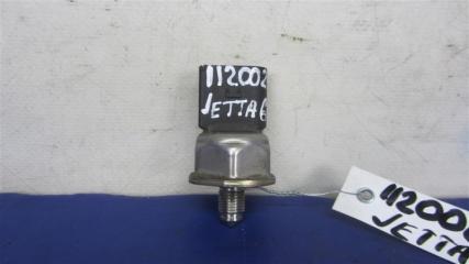Датчик давления топлива VOLKSWAGEN JETTA USA 10-17 2014