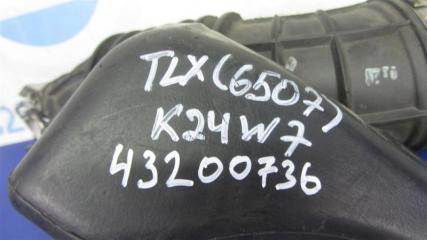 Патрубок воздушного фильтра TLX 14-17 2015 Седан 2.4