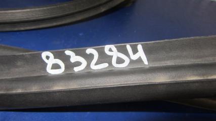 Уплотнитель двери передний правый RDX 12-19