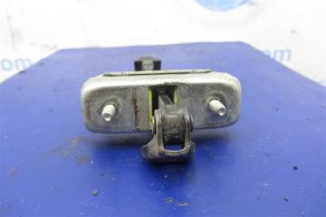 Ограничитель двери задний левый TOYOTA AVALON 05-12 GSX30 3.5 2GR-FE