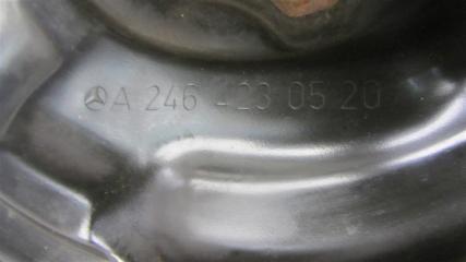 Цапфа задняя правая QX30 16-20 2016 Внедорожник 2.0 20PET