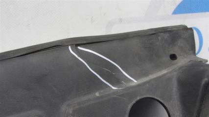 Пластик под лобовое стекло / Жабо VENZA 09-16 2010 AGV10 2.7 1ARFE