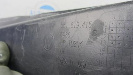 Пластик под лобовое стекло / Жабо VOLKSWAGEN PASSAT B7 11-15 A32 1.8 CPRA