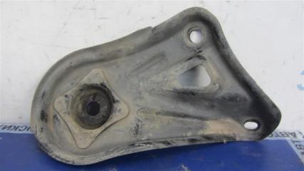 Крепление балки подвески заднее правое TOYOTA CAMRY 40 06-11