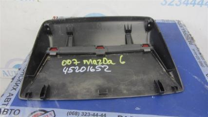 Стоп-сигнал 6 GJ 12- 2015 Седан 2.5