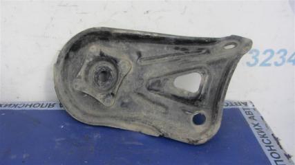 Крепление балки подвески заднее левое TOYOTA CAMRY 40 06-11