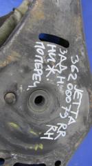 Рычаг задней подвески поперечный нижний задний правый JETTA USA 10-17