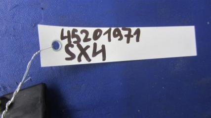 Блок предохранителей моторный отсек SX4 06-13 2008 Хетчбек 2.0 J20A