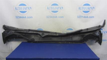 Пластик под лобовое стекло / Жабо VENZA 09-16 2009 AGV10 2.7 1ARFE