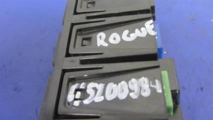 Блок кнопок торпедо X-TRAIL/ROGUE T32 13-20