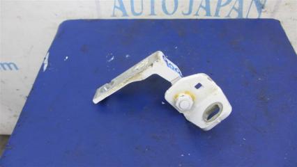 Петля двери нижняя задняя левая FOCUS 10-18 2017 Седан 2.0