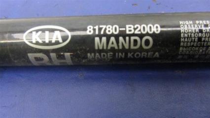 Амортизатор крышки багажника правый KIA SOUL PS 13-19 PS 2.0