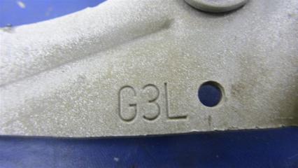 Петля крышки багажника левая 6 GH 07-12 2012 Седан 2.5