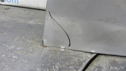 Дверь передняя правая COROLLA 150 06-13