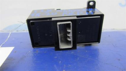 Кнопка стеклоподъемника задняя правая TLX 17-20