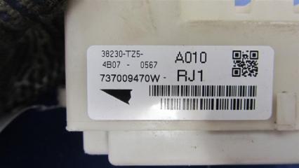 Блок предохранителей салон задний MDX (YD3) 13-21 YD3