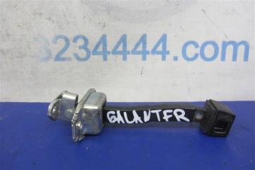 Ограничитель двери передний правый MITSUBISHI GALANT 03-12 Седан 2.4