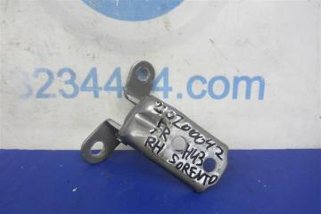 Петля двери нижняя передняя правая KIA SORENTO XM 09-14 2012