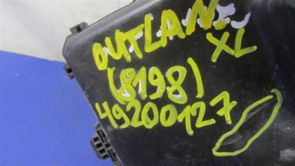 Блок предохранителей моторный отсек OUTLANDER XL 05-13 2007 Внедорожник 3.0