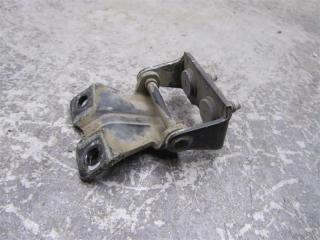 Петля крышки багажника левая TRIBECA B9 05-07