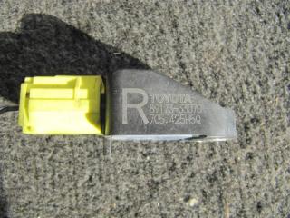 Датчик удара CAMRY 40 06-11