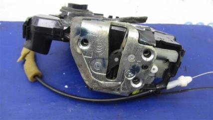 Замок двери передний левый TOYOTA COROLLA 150 06-13