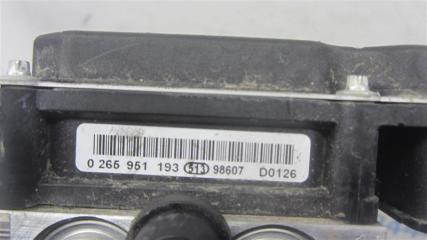 Блок ABS G25/G35/G37/Q40 06-14 2009 COUPE 3.7 VQ37VHR