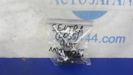 Форсунка топливная SENTRA B17 12-21 2012 Седан 1.8