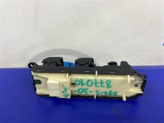 Блок управления стеклоподъемниками передний левый PRIUS - 30 09-17