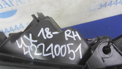Фара передняя правая UX 200 18-
