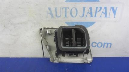 Дефлектор воздушный правый NISSAN LEAF 10-17