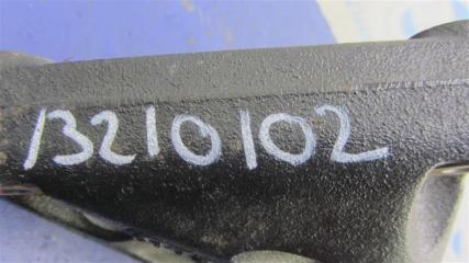 Кронштейн двигателя правый CT200 11-17 2012 Хетчбек 1.8