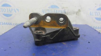 Кронштейн двигателя правый CT200 11-17 2012 Хетчбек 1.8
