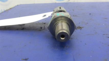 Датчик давления топлива LS460 06-12 2007 Седан 4.6