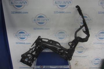 Петля крышки багажника правая INFINITI G25/G35/G37/Q40 06-14 2009