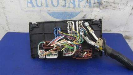 Блок предохранителей моторный отсек IMPREZA 11-17 Седан